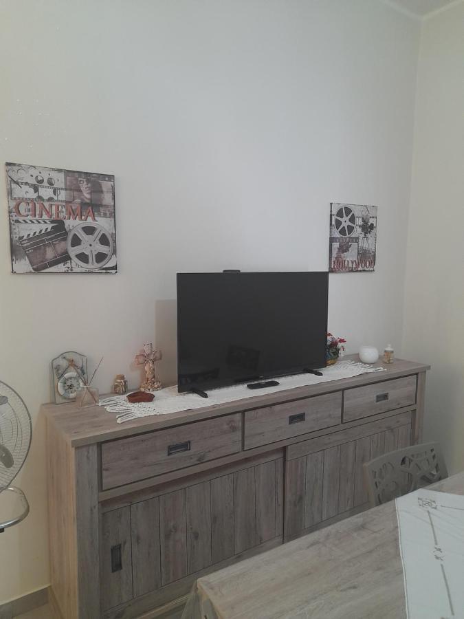 Casa Chic Apartment Barletta Bagian luar foto