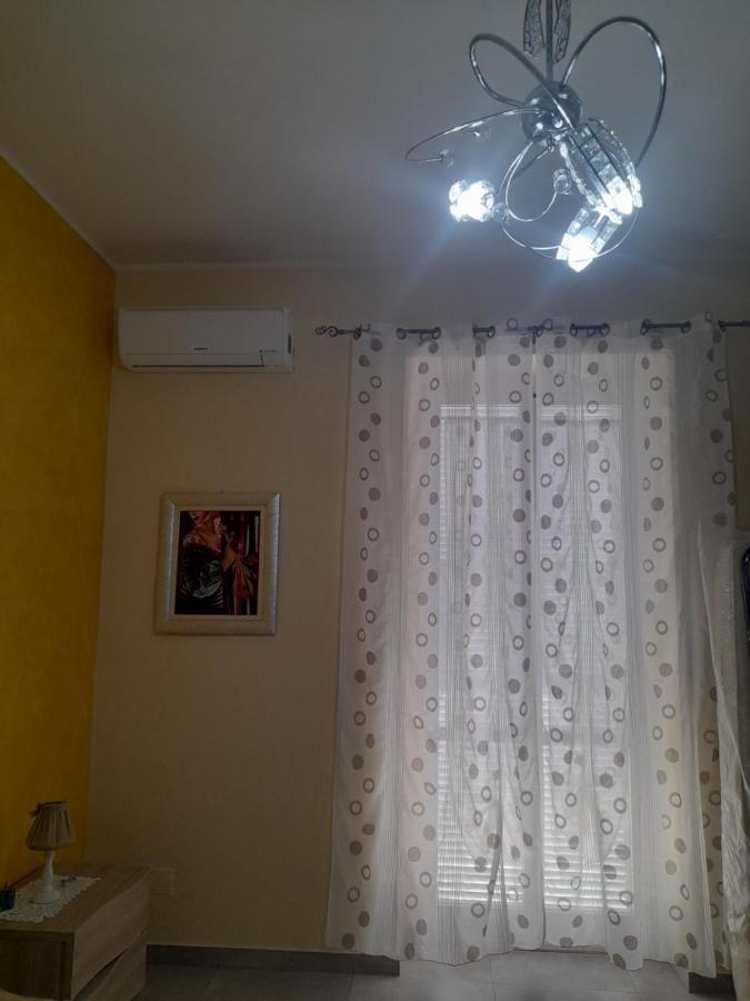 Casa Chic Apartment Barletta Bagian luar foto
